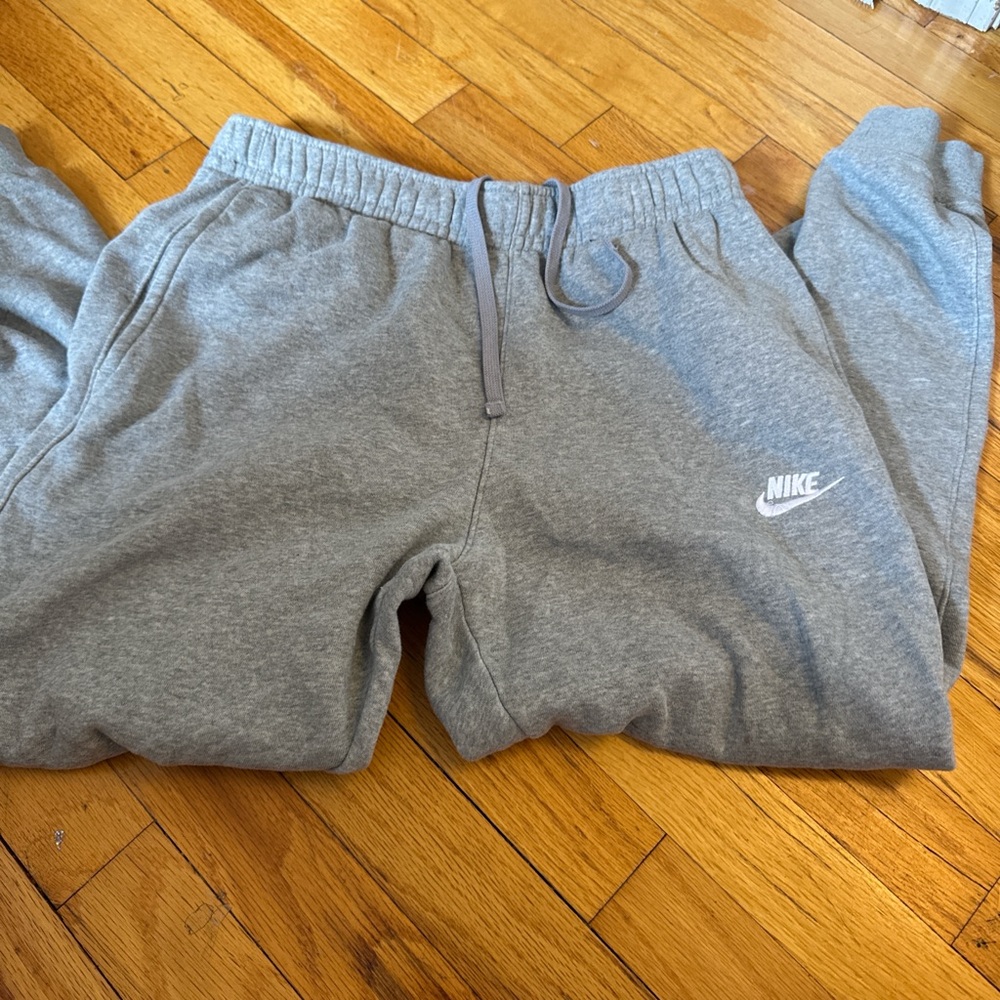 Nike Kids Heather Gray Joggers